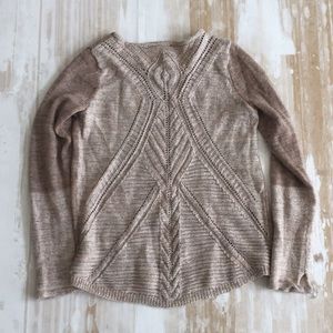 Gorgeous fall sweater with chevron detail on back